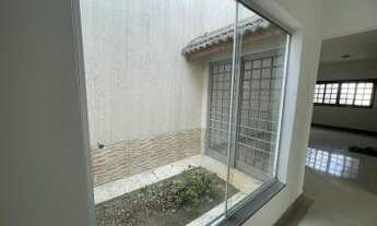 Imagem 4: Linda Casa no Parque dos Sinos - Jacareí - 3 Dormitórios sendo 1 Suíte - 108mt²