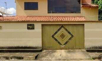 Imagem: EXCELENTE CASA A VENDA, bem localizada na