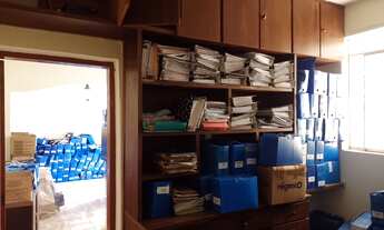 Imagem 3: Ótima casa com 02 frentes, 03 suítes, 03 salas, escrit + Edícula nos fundos c/ entrada ind