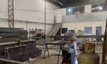 Imagem 5: Galpão Ind 1.107 mts a.t 1.035 a.c renda 13 mil prox av Prestes maia e rod Anchieta