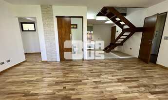 Imagem 3: Apartamento Duplex de 96m² com 2 suítes, reformado, 02 vagas de garagem -Pronto para morar