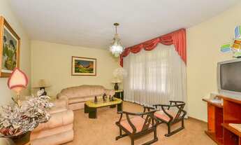 Imagem 5: Casa para venda possui 386 metros quadrados com 4 quartos em Atuba - Curitiba - PR