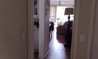 Imagem 3: Apartamento para venda possui 80 metros quadrados com 3 quartos em Enseada - Guarujá - SP