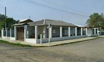 Imagem: Bela casa de esquina com 3 dormitórios