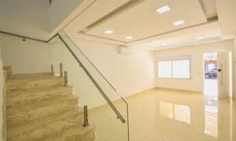 Imagem 1: Sobrado para venda possui 198 metros quadrados com 4 quartos sendo todos com suítes