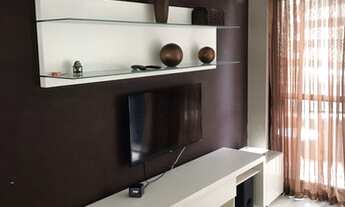 Imagem 2: Apartamento para aluguel com 2 quartos mobiliado