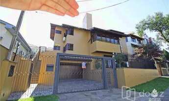 Imagem 1: PORTO ALEGRE - Casa Padrão - Glória