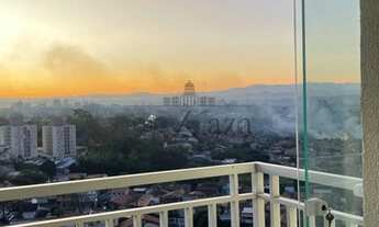 Imagem 3: Apartamento com varanda gourmet e vista livre