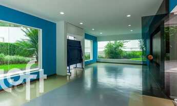 Imagem 7: Apartamento à venda em Vila Sônia com 200 m², 3 quartos, 1 suíte, 3 vagas