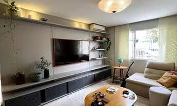 Imagem 3: Casa triplex com 3 Dormitórios, sendo 2 Suítes à venda na Praia dos Amores - Balneário Cam