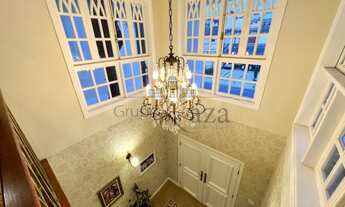 Imagem 4: Casa de condomínio sobrado para venda tem 800 metros quadrados com 6 quartos