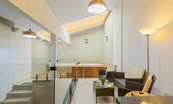 Imagem: Casa sobrado no Bosque em avenida Vale a