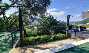 Imagem 4: Casa para Venda em Jaraguá do Sul, Vila Nova, 4 dormitórios, 2 suítes, 2 banheiros, 2 vaga