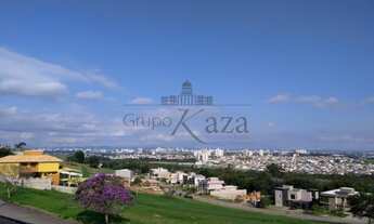 Imagem 7: Casa de condomínio para venda tem 433 metros quadrados com 4 quartos