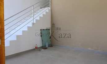 Imagem 2: Casa de condomínio sobrado para aluguel possui 350 metros quadrados com 3 quartos