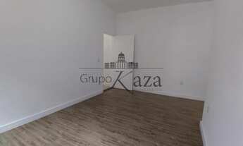 Imagem 7: Casa de condomínio sobrado para venda possui 230 metros quadrados com 3 quartos