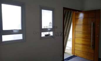 Imagem: Casa - Jardim Satélite - 3 Dormitórios