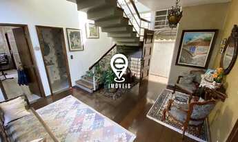 Imagem 1: Sobrado com 4 dormitórios sendo 2 suítes