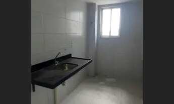 Imagem 6: Apartamento térreo com varanda, composto por 2 quarto sendo 1 suíte, 1 vaga de garagem