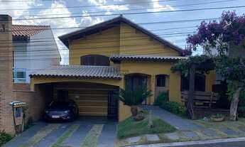 Imagem: Amplo sobrado em condomínio para locação