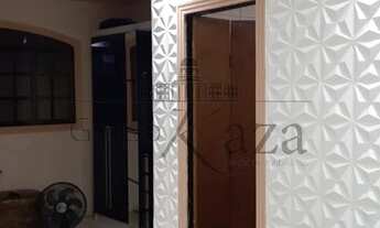 Imagem 2: Casa - Jardim Uirá - 247m² - 3 Dormitórios