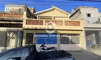 Imagem: REF 8234- 1 Dormitório. Banheiro. Ótima