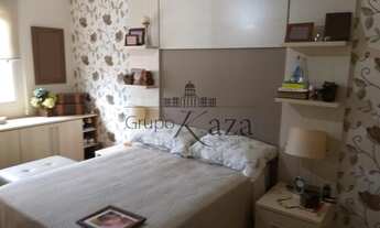 Imagem 5: Casa de condomínio sobrado para venda tem 540 metros quadrados com 6 quartos