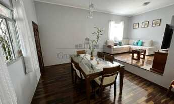 Imagem 2: Casa - Bosque dos Eucaliptos - 3 Dormitórios - Área construida 90 m² e Área total 250 m²