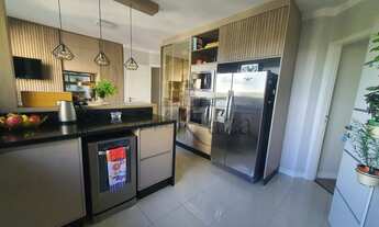 Imagem 5: Apartamento para aluguel possui 200 metros quadrados com 3 quartos