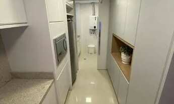 Imagem 7: Apartamento Vista Mar 3 Suítes Mobiliado e Decorado Para Locação Anual na/Praia Brava em I