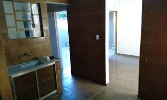 Imagem 4: Casa para aluguel, 2 quartos, Martins - Uberlândia/MG