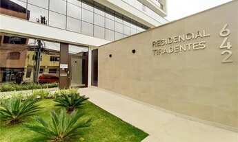 Imagem: Apartamento com 3 quartos para alugar, 181