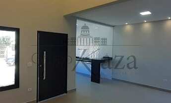 Imagem 4: Casa de condomínio para venda possui 120 metros quadrados com 3 quartos