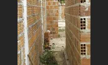 Imagem 5: Vendo casa em construção no ponto de forro de esquina no ze Walter