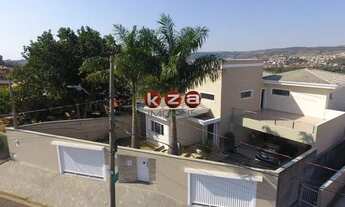 Imagem 3: Maravilhoso sobrado de alto padrão, com 630m2 de terreno e 297m2 de construção no bairro J