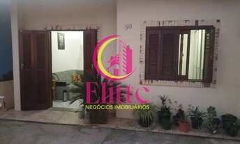 Imagem: Linda casa com pátio frente fundos no Jardim