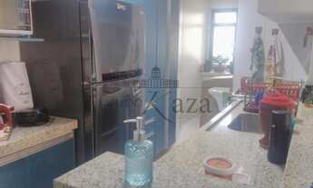 Imagem 2: Apartamento no jd.América -3 dorm. repleto de armários -com sacada