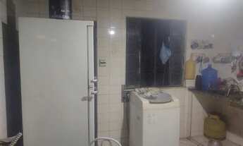 Imagem 3: CASA GRANDE EM CORDOVIL (LONGE DA COMUNIDADE