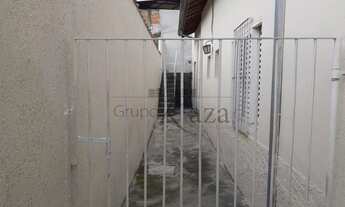 Imagem 3: Casa - Jardim Bela Vista - 173m² - 2 Dormitórios