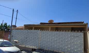 Imagem: Linda Casa nova com piscina para venda tem