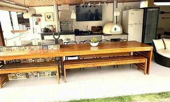 Imagem: Casa PORTEIRA FECHADA com piscina