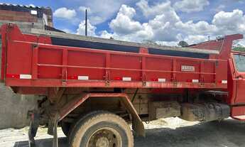 Imagem 7: CAMINHÃO + RETROESCAVADEIRA+ LOJA MATERIAL DE CONSTRUÇÃO