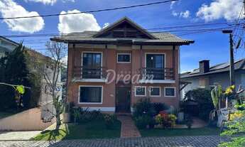 Imagem: Casa com 6 dormitórios à venda, 439 m²