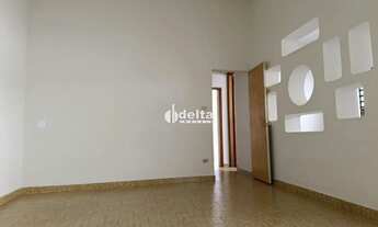 Imagem: Casa comercial disponível para locação