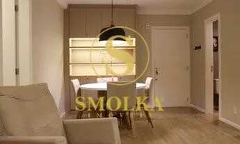 Imagem 2: Apartamento mobiliado para locação com 3 dormitórios, sendo 1 suíte e 2 vagas de garagem