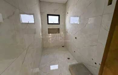 Imagem 9: Casa com excelente localização e acabamento!