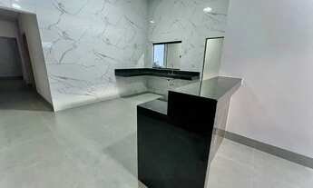 Imagem 4: Linda Casa à Venda no Village Santa Rita Conforto, Estilo e Localização Privilegiada!