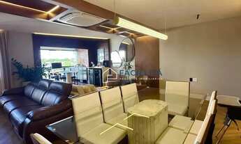 Imagem 4: Apartamento de Alto Padrão à Venda no Jardim Adrianópolis Reformado e Sofisticado-Manaus