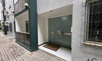 Imagem 4: Apartamento para aluguel possui 60 m² com 2 quartos em Abraão - Florianópolis - SC