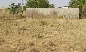 Imagem 4: Lote Residencial frente nascente a 200m da GO em Aragoiânia com 390m2 residencial Chão de